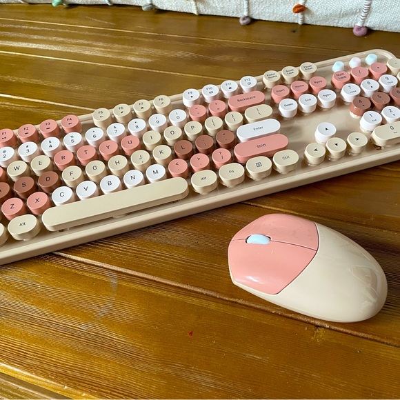 Colorful, Aesthetic Wireless Keyboard & Mouse Set for Gaming, Mac, PC - Milk Tea - Picture 2 of 4